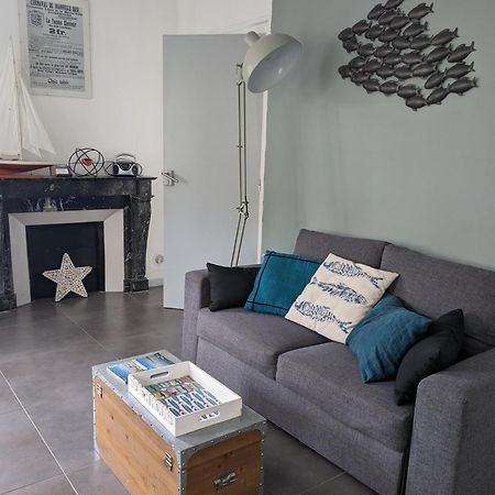 Apartmán La Corderie Du Lude Granville Exteriér fotografie